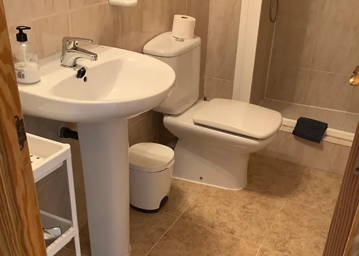Casa Michaels Hostel Mora d'Ebre