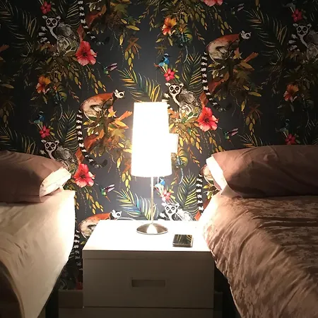 بيت شباب Casa Michaels *